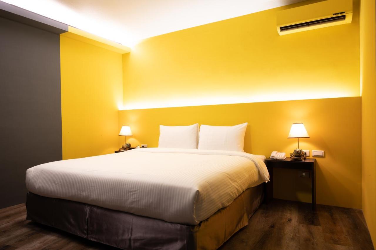 Motel 東旅驛棧 Jiaoxi Exterior foto