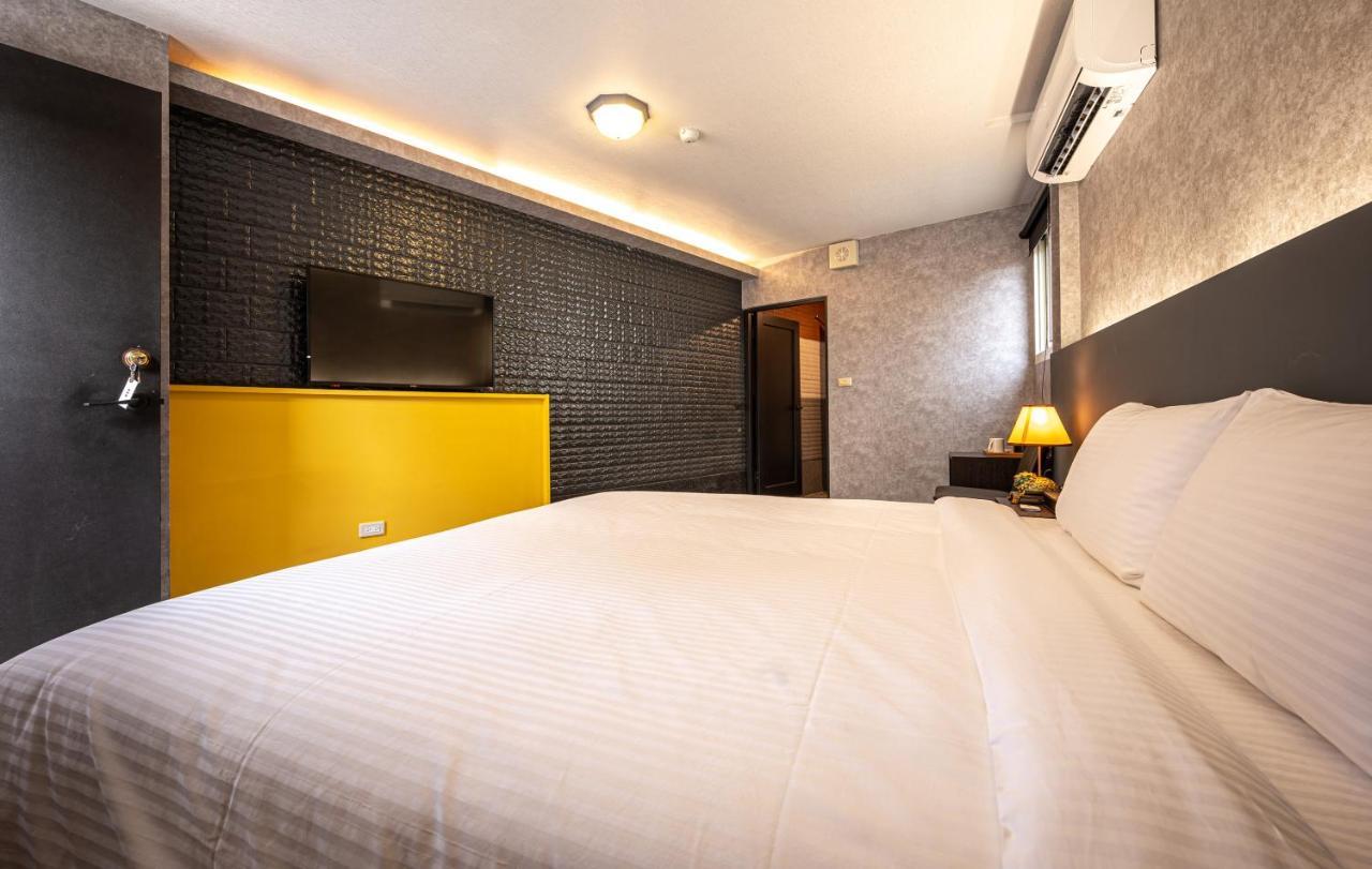 Motel 東旅驛棧 Jiaoxi Exterior foto