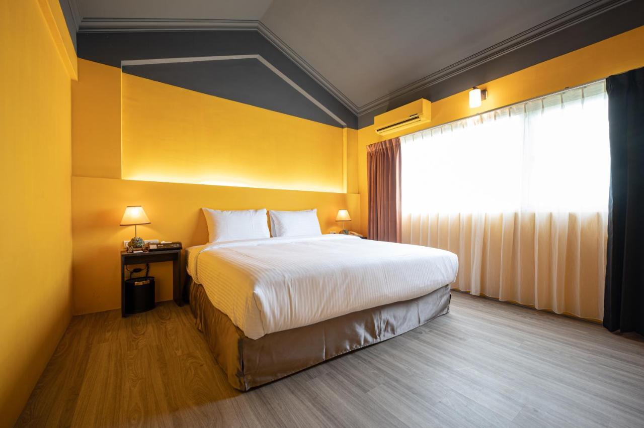 Motel 東旅驛棧 Jiaoxi Exterior foto
