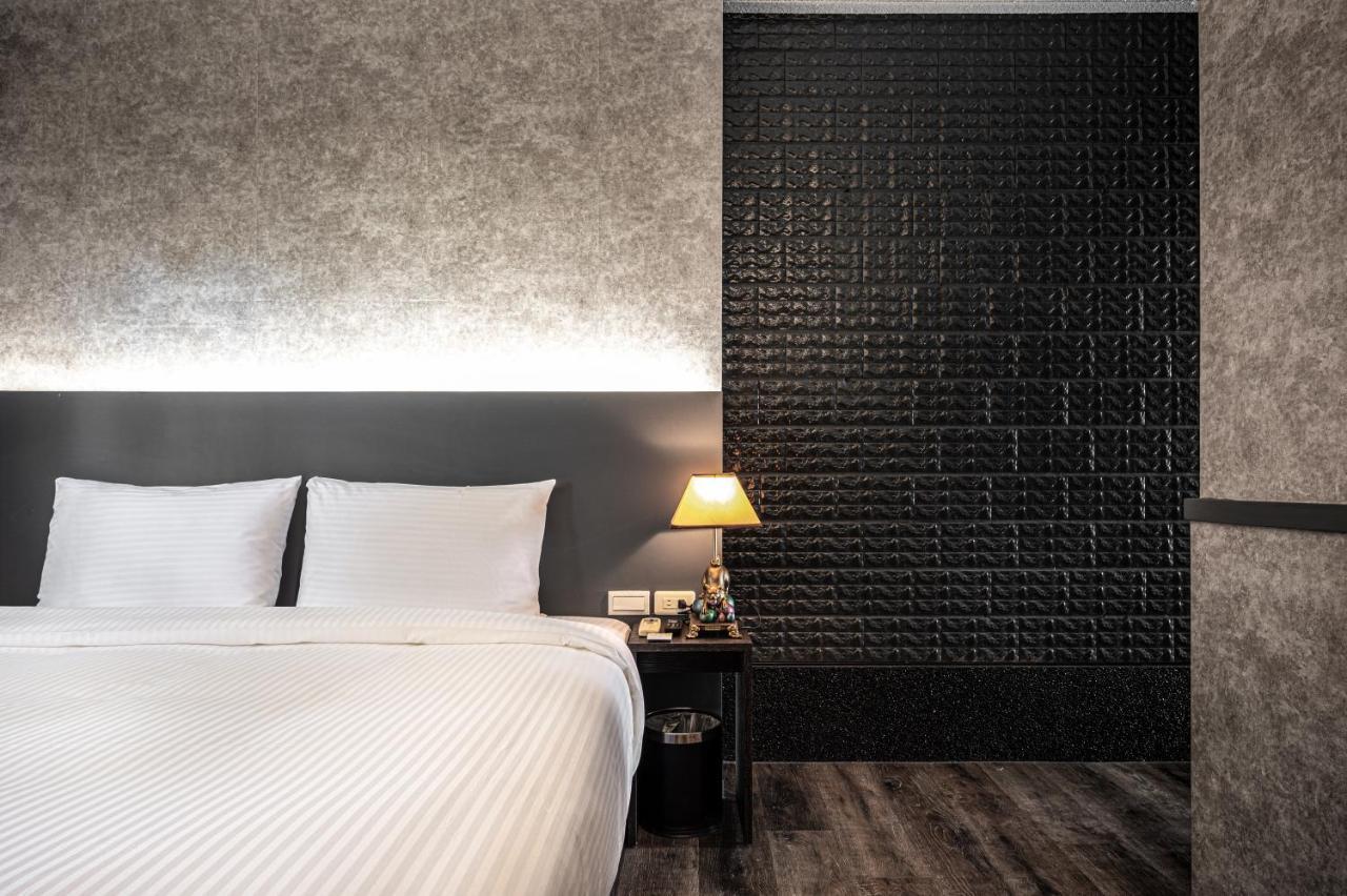 Motel 東旅驛棧 Jiaoxi Exterior foto